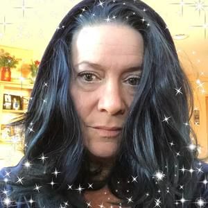 Meet your Posher, Anne-marie